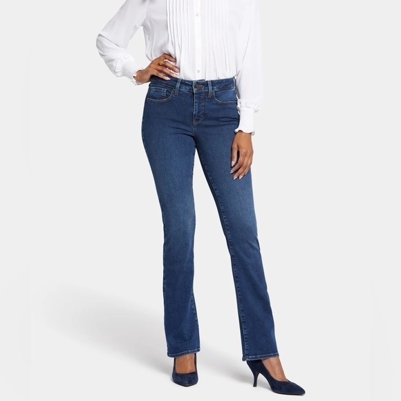 NYDJ Barbara Bootcut Jeans in Cooper Wash, Size 8 - Picture 6 of 15